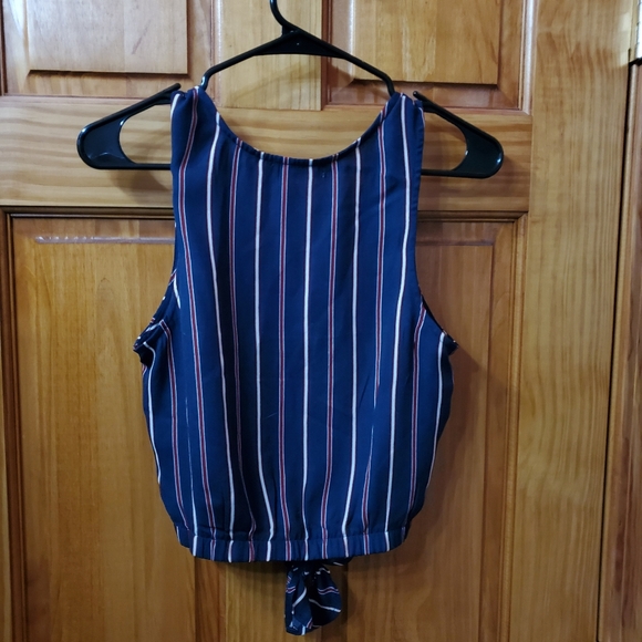 Striped Button Down Tie-Detail Tank - Picture 4 of 4